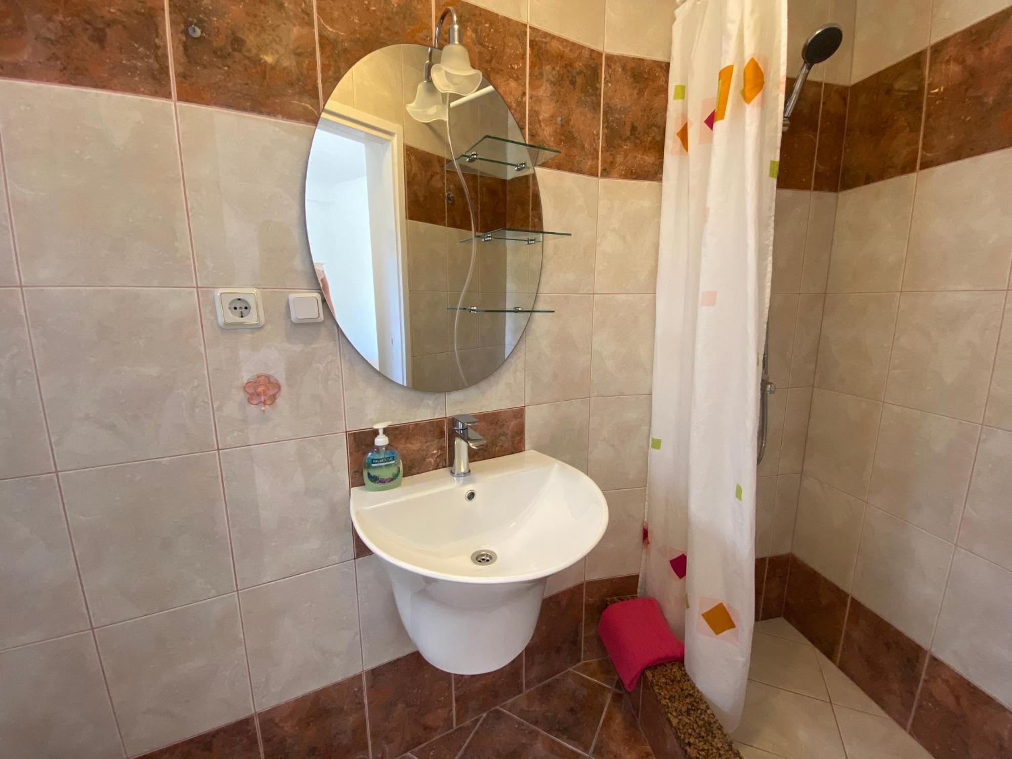 Emanuela 2 Appartement Novalja Buitenkant foto
